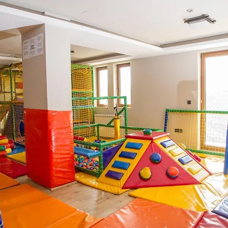 Miss Premier 19 Milmari