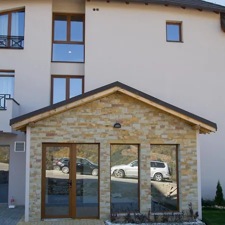 Miss Premier 19 Milmari Kopaonik