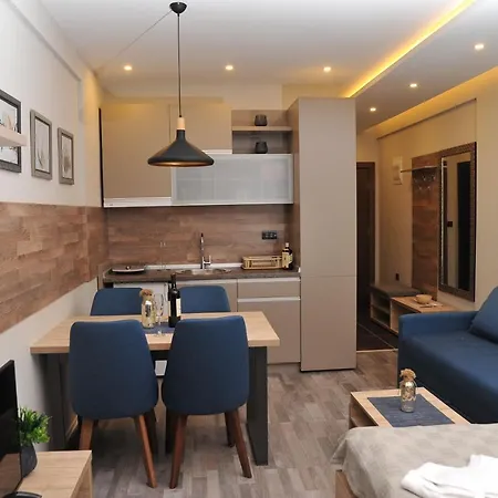 Miss Premier 19 Milmari Apartment *