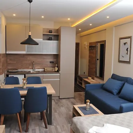 Apartment Miss Premier 19 Milmari *