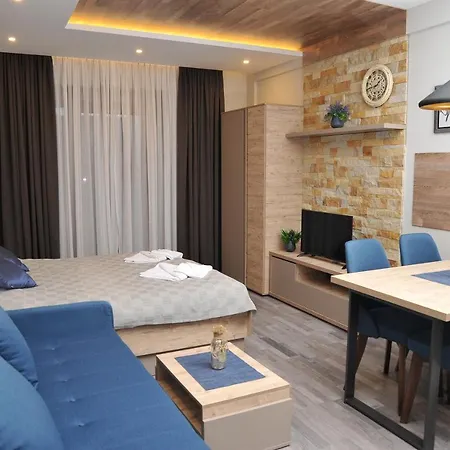Apartment Miss Premier 19 Milmari *