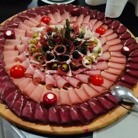 Apartment Miss Premier 19 Milmari