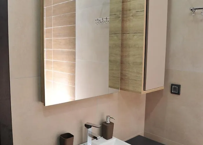 Miss Premier 19 Milmari *