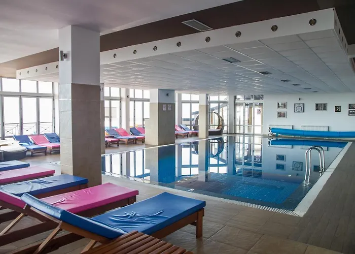 Miss Premier 19 Milmari *