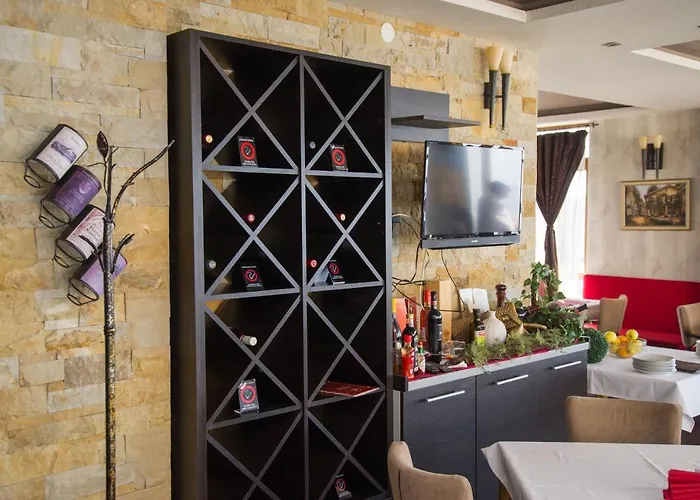 Miss Premier 19 Milmari *